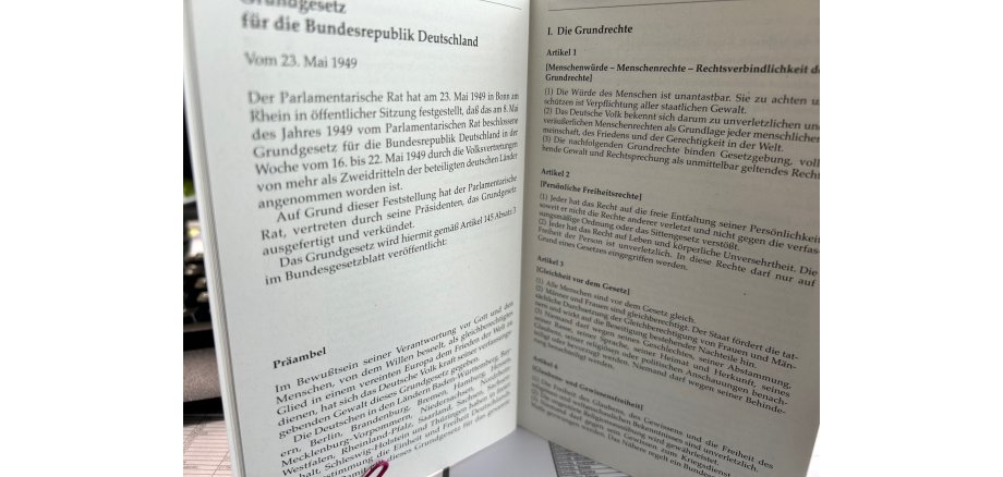bundespublik deutschlands grundrecht