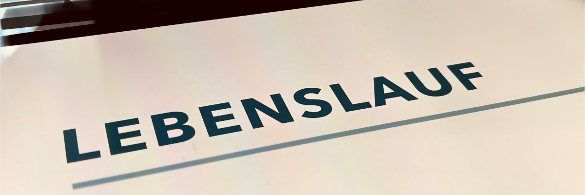 Der Schriftzug Lebenslauf