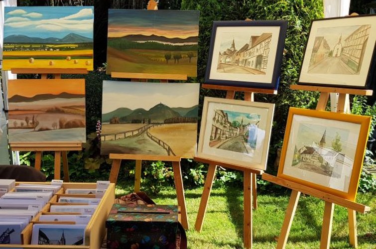 Kulturgarten – u.a. mit Wachtberg-Impressionen von Heiner Pilger. (Foto: Gemeinde Wachtberg/mf)