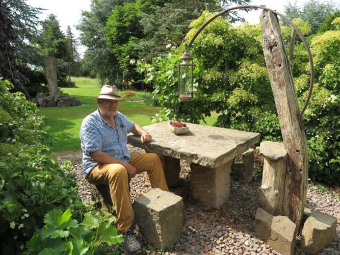 Werner Sieburg hatte erneut in seinen großen Garten eingeladen. (Foto: Gemeinde Wachtberg/mm)