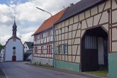 Hauptstraße durch Gimmersdorf (Foto: Heinz Contzen) Hauptstraße durch Gimmersdorf